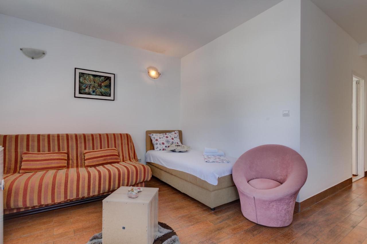 Sunny Grapes Apartments Будва Экстерьер фото